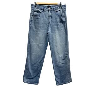 Universal Standard Bae Boyfriend Jeans Size 10 Light Blue 30" Inseam Relaxed Fit